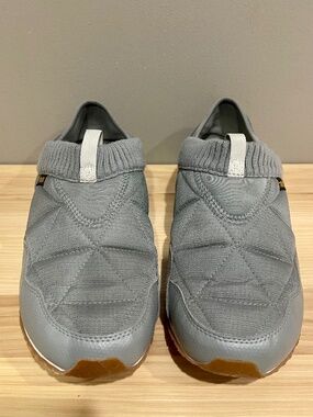 Teva ReEmber Quilted Slip-On Blanket Shoes Moon Mist Grey Women's Size 10